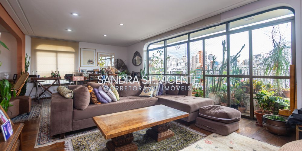 Apartamento Venda São Paulo Santa Cecília 3 dormitórios (1 suíte) 3 vagas 182 m2 / SSV583