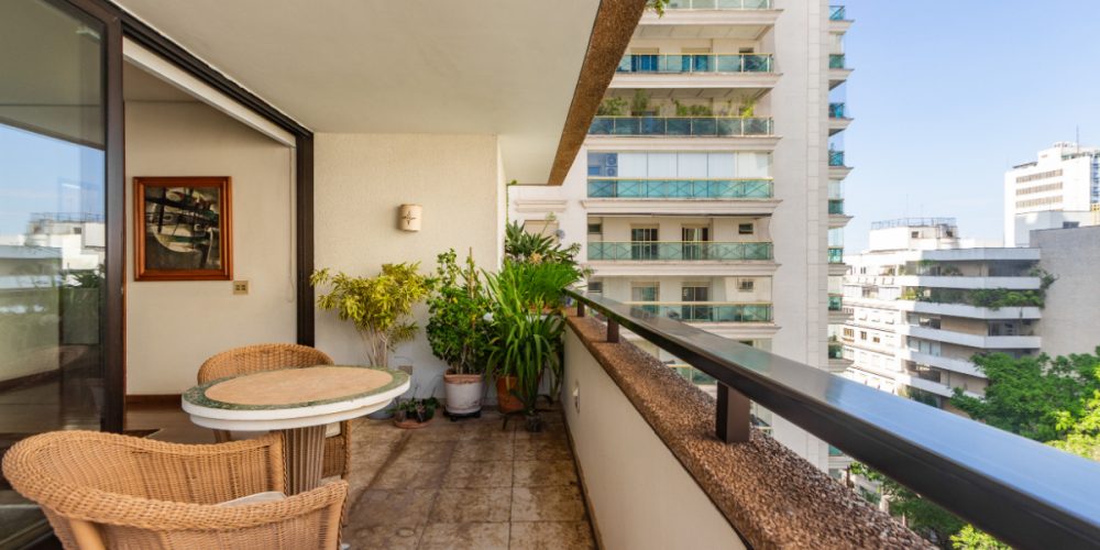 Apartamento Venda São Paulo Higienópolis 3 dormitórios (1 suíte) 3 vagas 232 m2 / SSV559