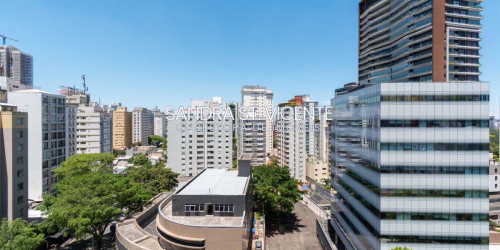 010-2319c4c2-dee3-4878-b933-e7c8e9a17bb8