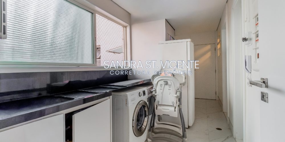 011-19e86e95-6f08-4288-9228-9c227cafbca2