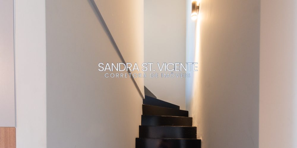 018-d1bee7f6-054e-4ad9-8a5c-f984b14ff28a