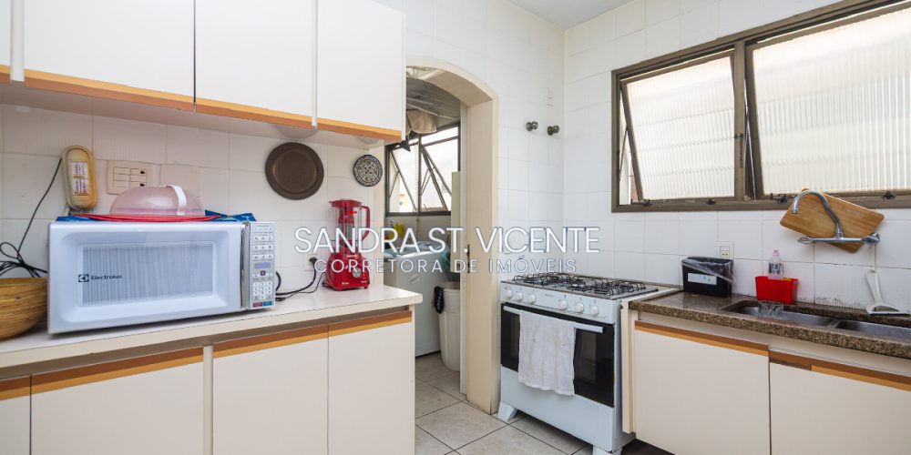 Apartamento Venda São Paulo Santa Cecília 3 dormitórios (1 suíte) 3 vagas 182 m2 / SSV583