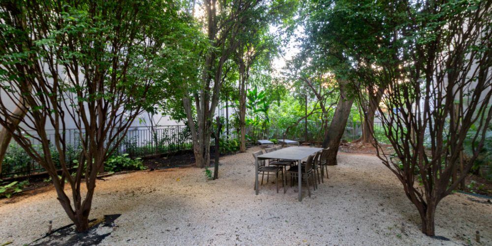 025-abdb16b2-7a1e-421e-9445-36b1b469ccd7