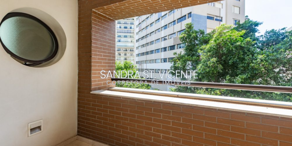 Apartamento Venda São Paulo Higienópolis 3 dormitórios (1 suíte) 3 vagas 232 m2 / SSV559