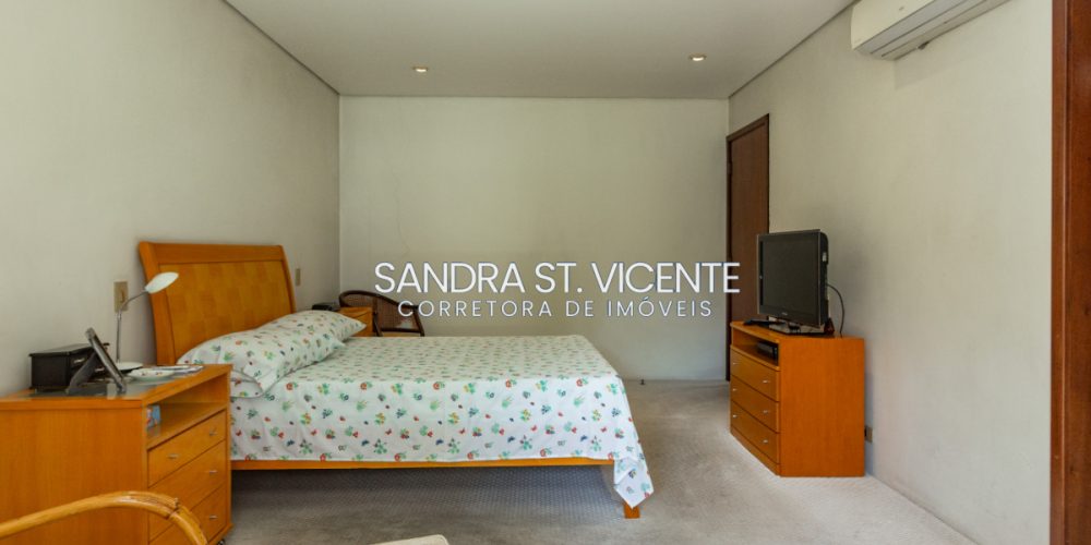 Apartamento Venda São Paulo Higienópolis 3 dormitórios (1 suíte) 3 vagas 232 m2 / SSV559