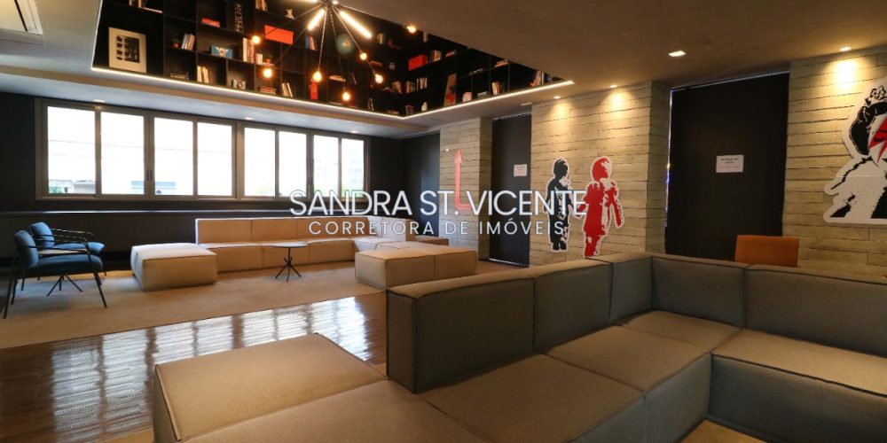 032-1a1754f9-2f86-4f35-92a4-4126c90b234a