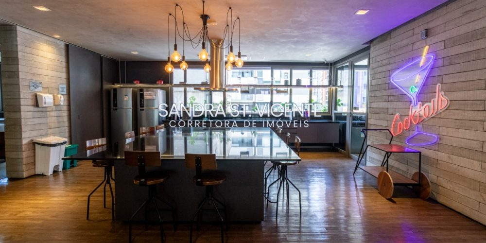 037-f4133b31-2e1d-4338-97d6-af4f3744b558