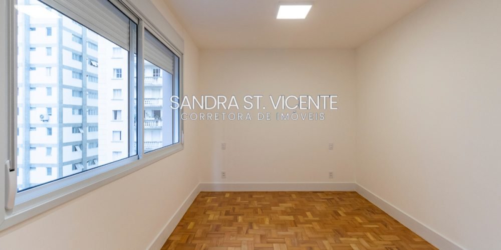 Apartamento Venda São Paulo Higienópolis 3 dormitórios (1 suíte) 2 vagas 229 m2 / SSV620