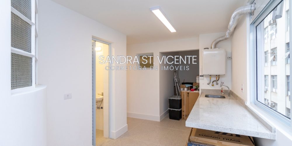 Apartamento Venda São Paulo Higienópolis 3 dormitórios (1 suíte) 2 vagas 229 m2 / SSV620