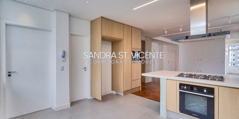 Apartamento Venda São Paulo Higienópolis 3 dormitórios (1 suíte) 2 vagas 230 m2 / SSV425