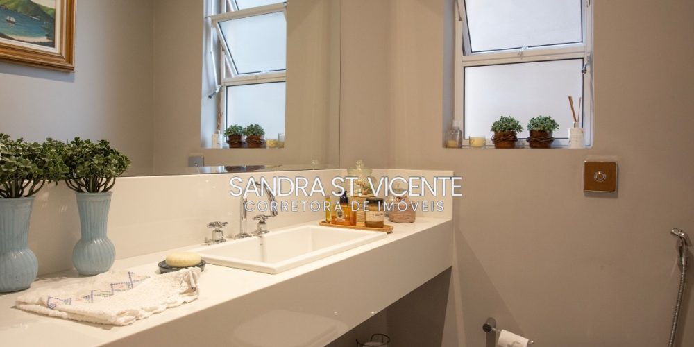 Apartamento Venda São Paulo Higienópolis 3 dormitórios (1 suíte) 2 vagas 340 m2 / SSV165